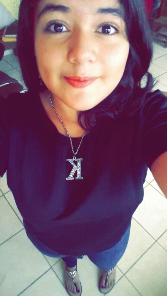 H1xC7FuoOU